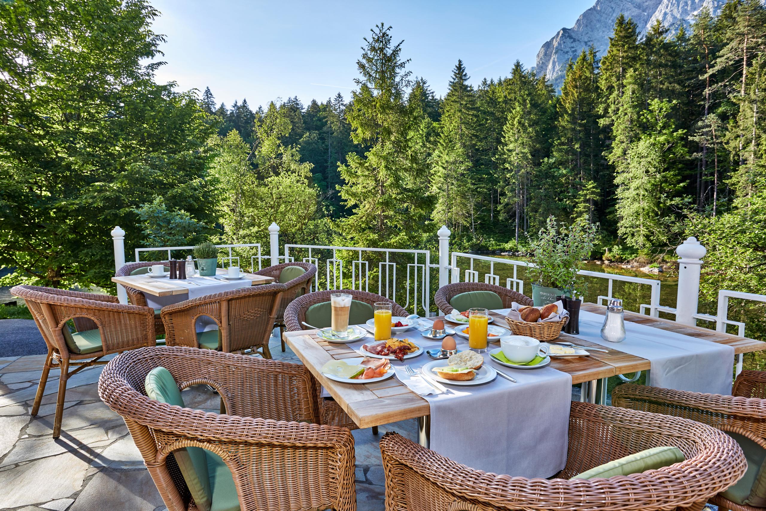 Hotel Am Badersee Grainau Bagian luar foto
